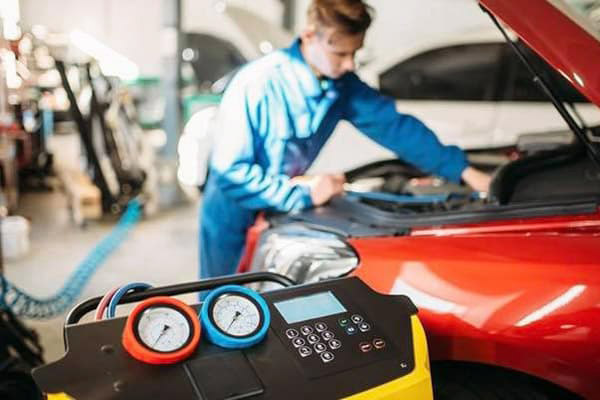 Taller de coches en Ribadumia