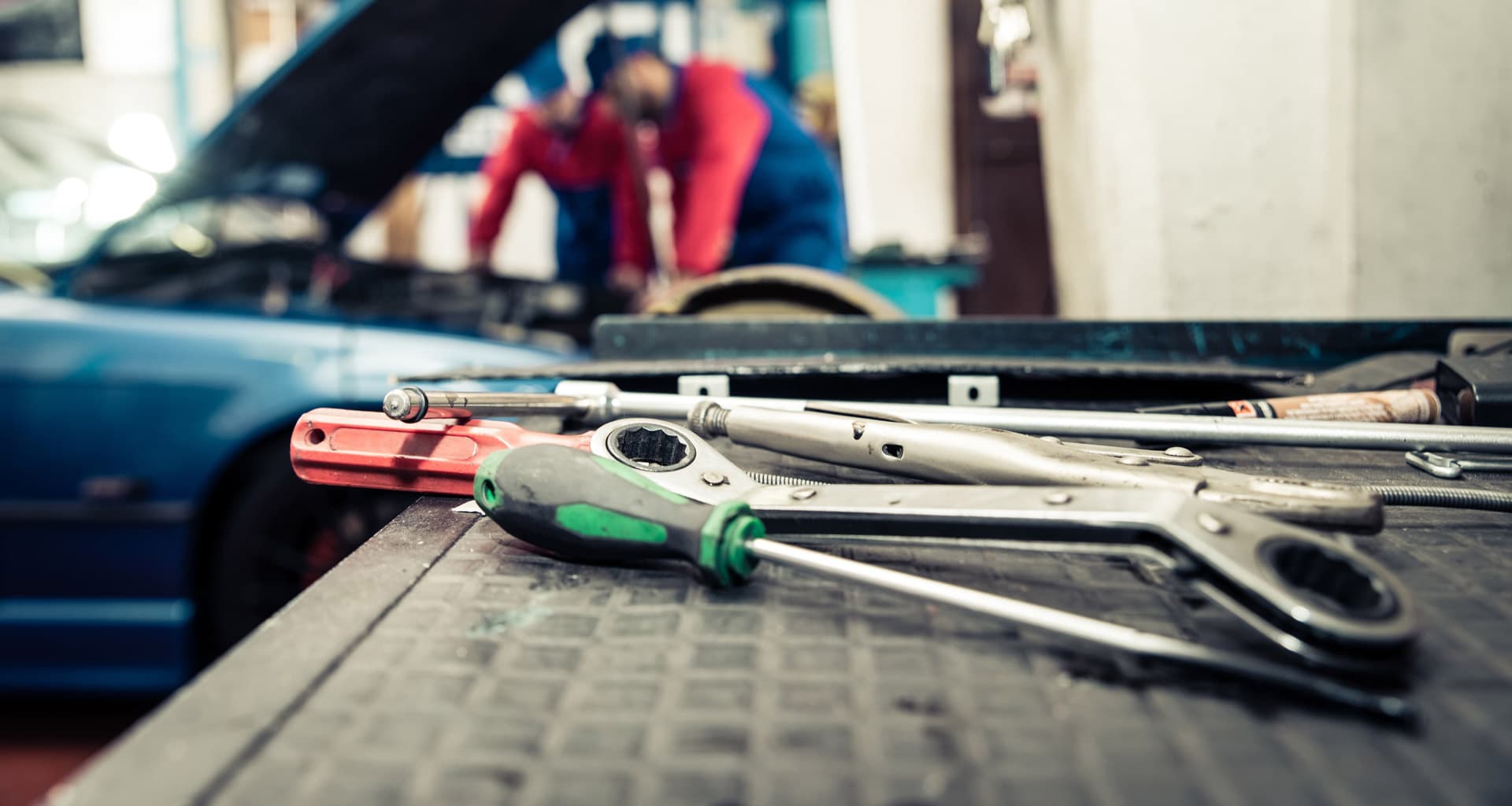 Taller de automóviles en Cambados